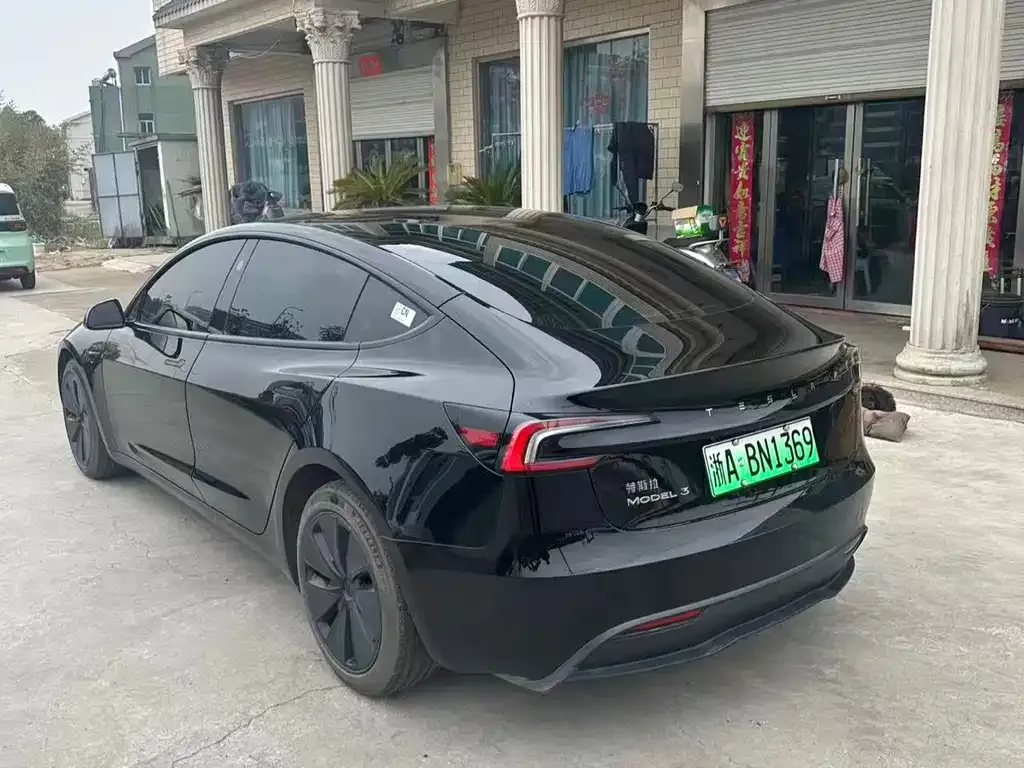 Tesla Model 3 2023 из CN, фото 7