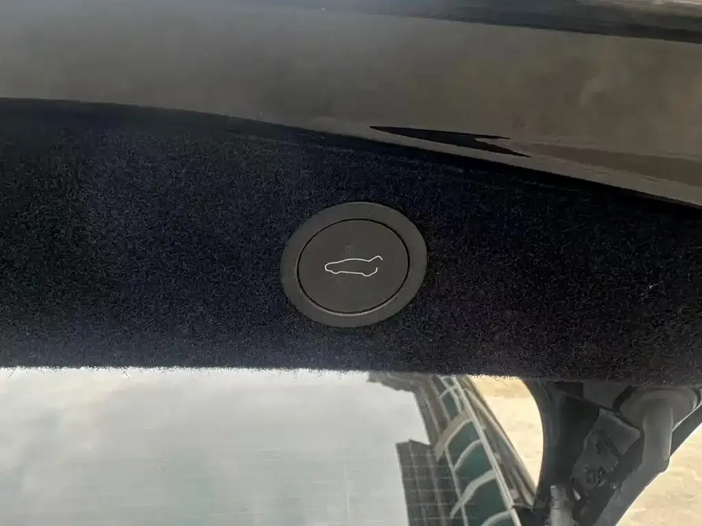Tesla Model 3 2023 из CN, фото 2
