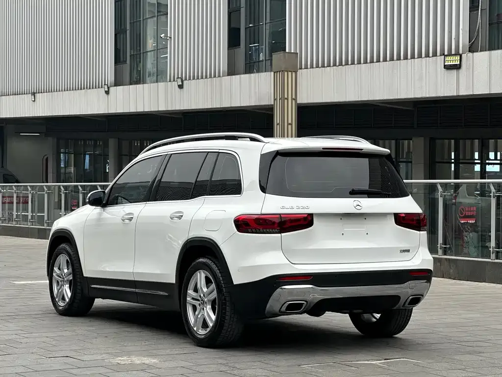 Mercedes-Benz GLB 2023 из CN, фото 7