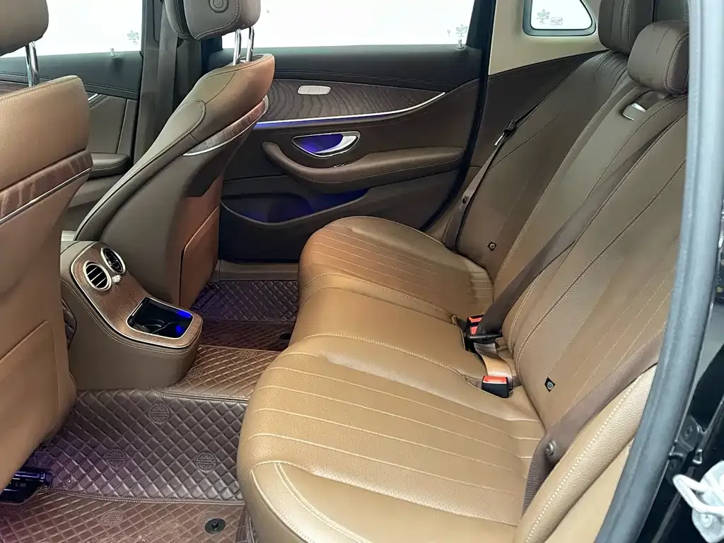 Mercedes-Benz E-Class 2021 из CN, фото 8
