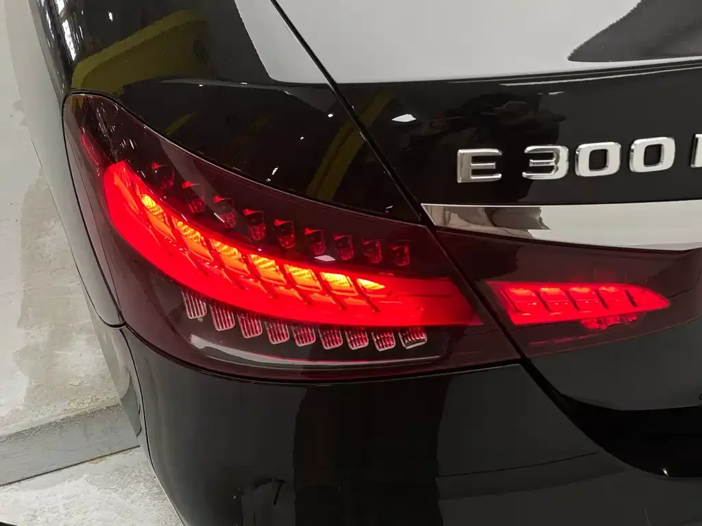 Mercedes-Benz E-Class 2021 из CN, фото 5