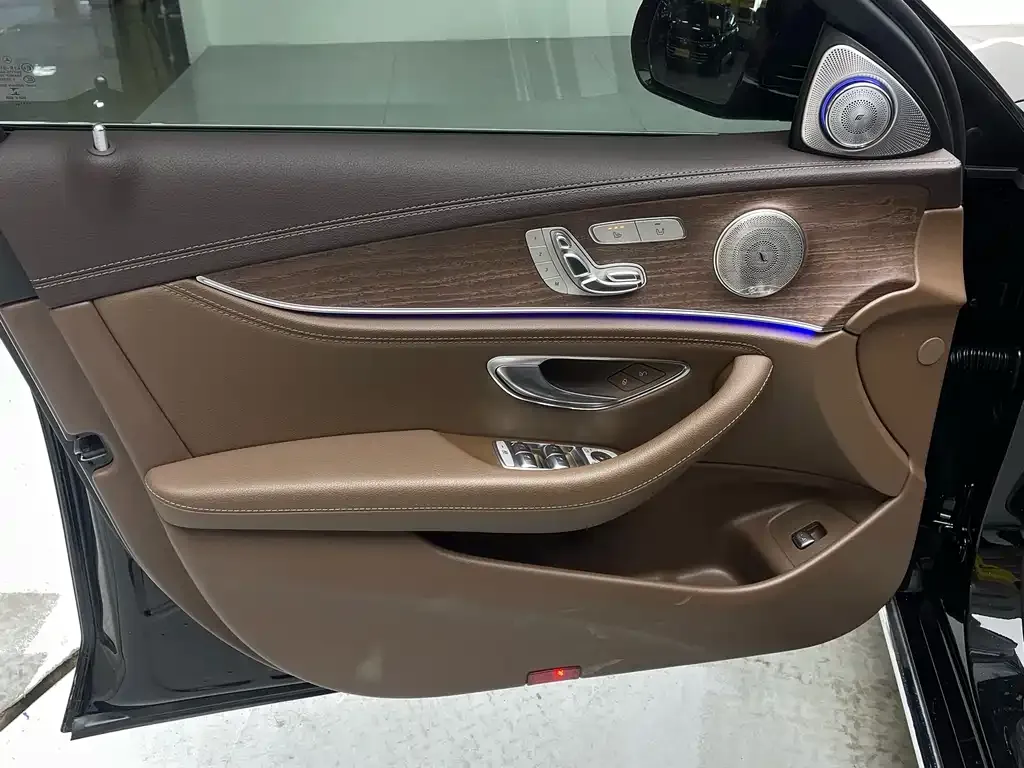 Mercedes-Benz E-Class 2021 из CN, фото 7