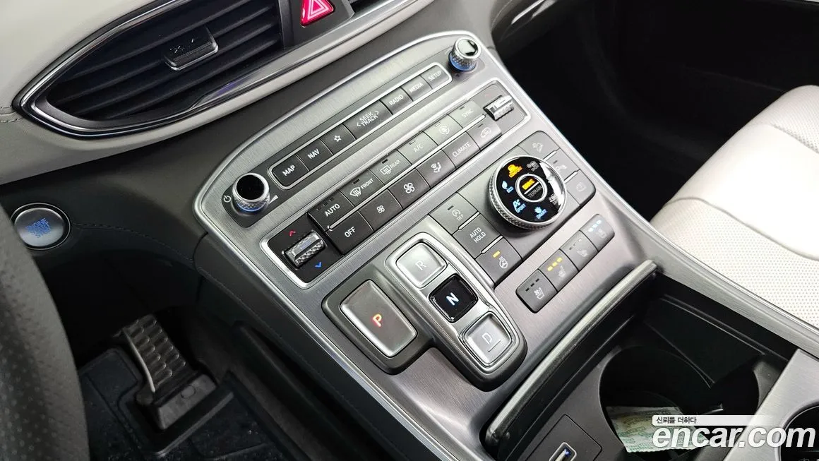 Hyundai Santafe — фото 2