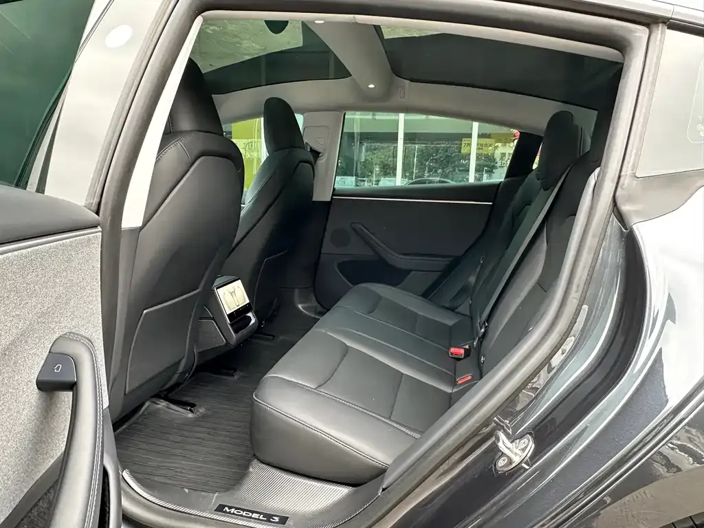 Tesla Model 3 2024 из CN, фото 3