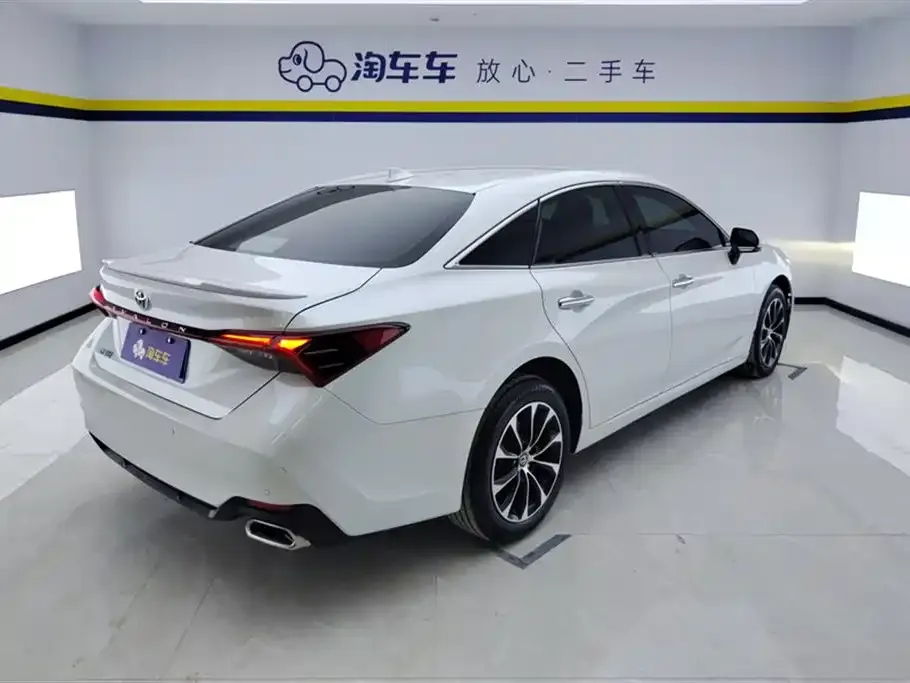 Toyota Avalon 2023 из CN, фото 8
