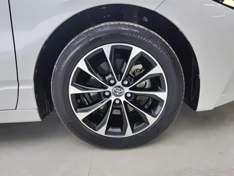 Toyota Avalon 2023 из CN, фото 3