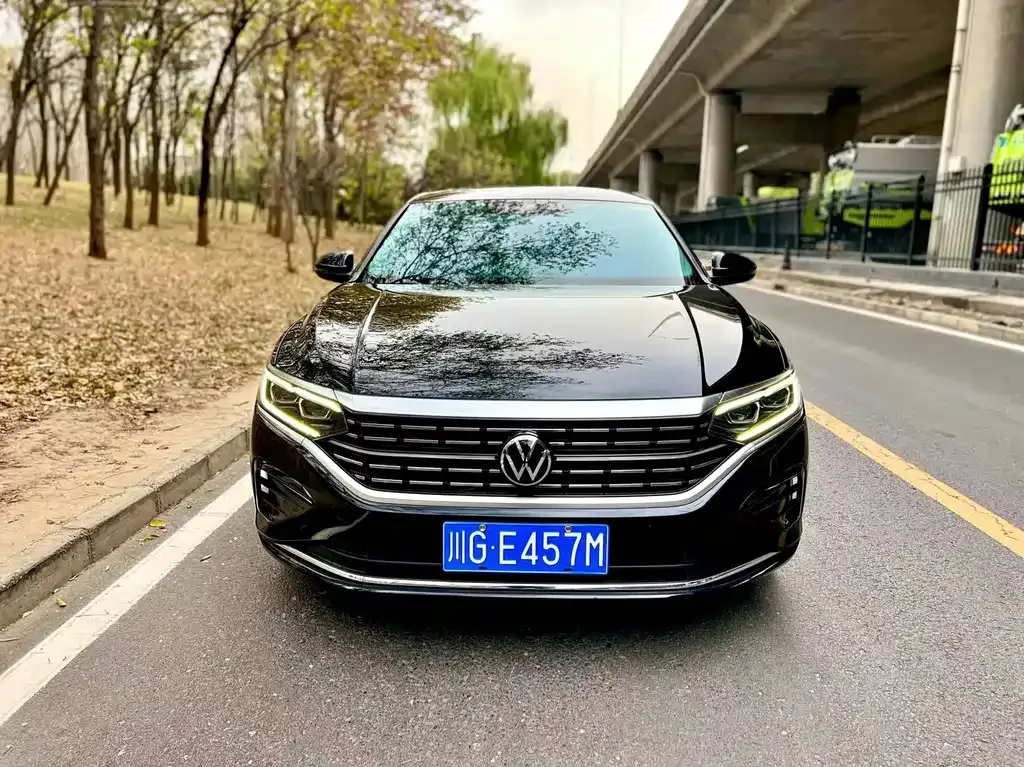 Volkswagen Passat 2022 из CN, фото 8