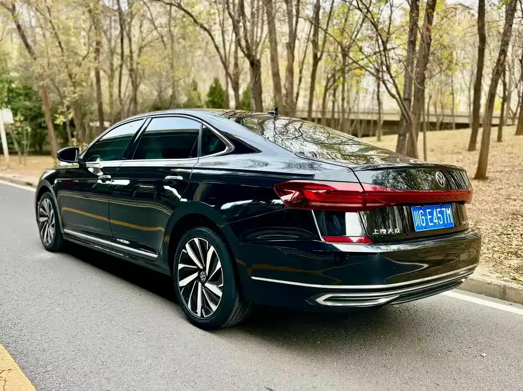 Volkswagen Passat 2022 из CN, фото 7