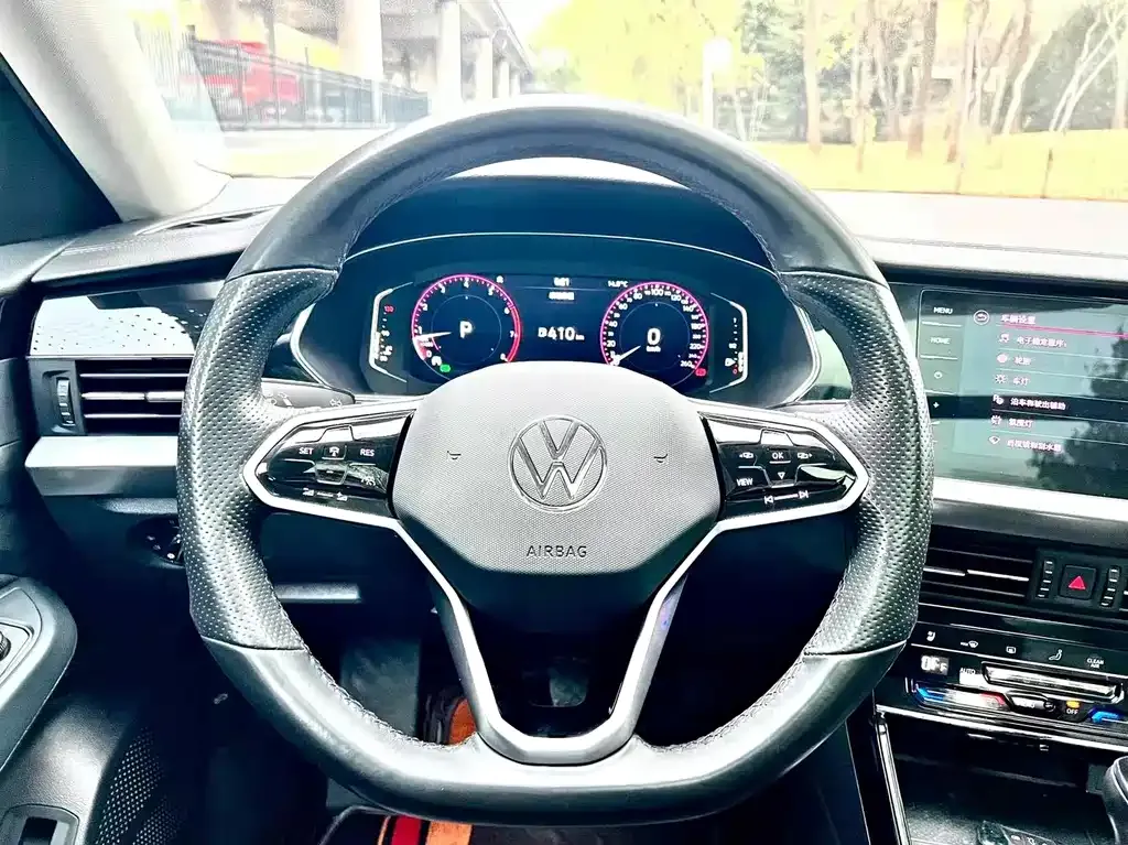 Volkswagen Passat 2022 из CN, фото 4