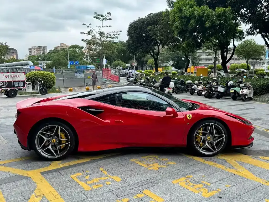 Ferrari F8 2022 из CN, фото 10