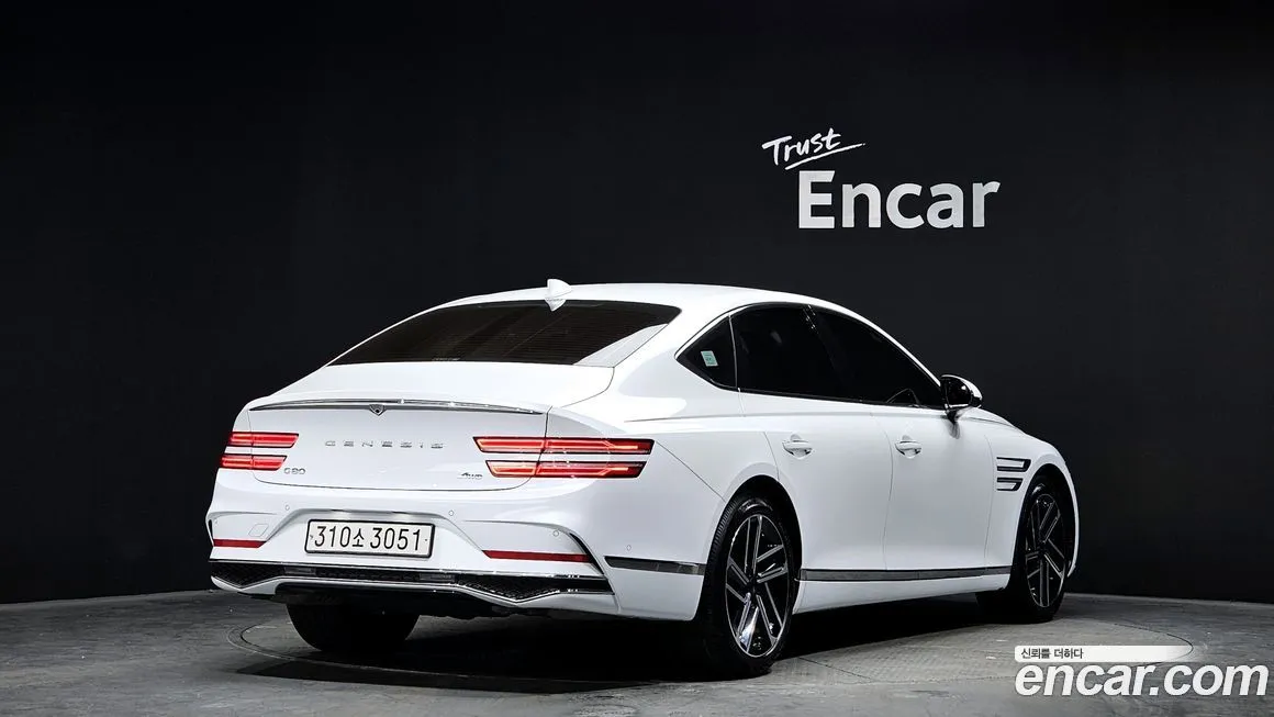 Genesis G80 — фото 9