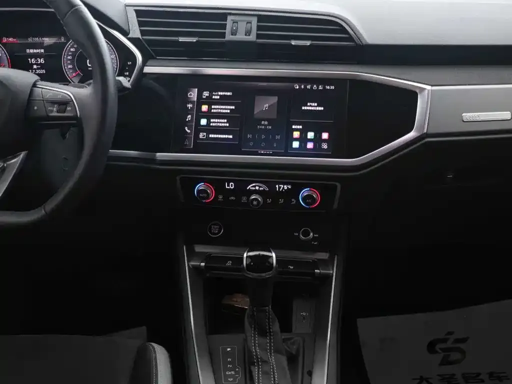 Audi Q3 2023 из CN, фото 4