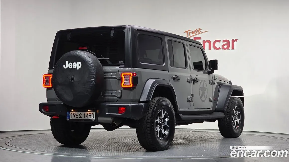 Jeep Wrangler 2022 из KR, фото 10