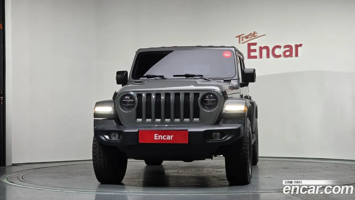 Jeep Wrangler 2022 из KR, фото 8
