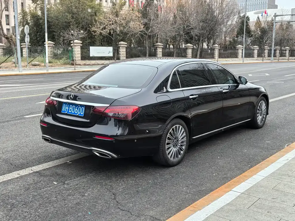 Mercedes-Benz E-Class 2023 из CN, фото 9