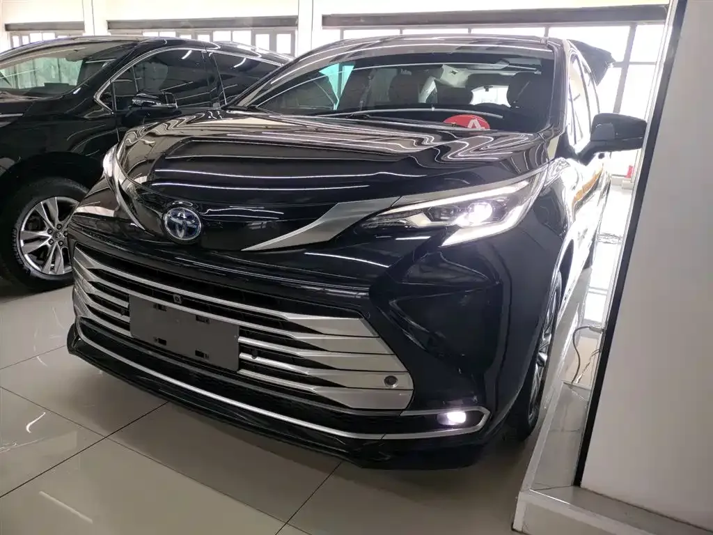 Toyota Sienna 2022 из CN, фото 10