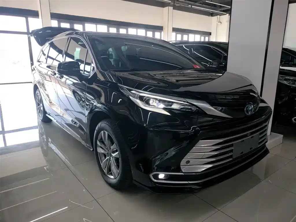 Toyota Sienna 2022 из CN, фото 8