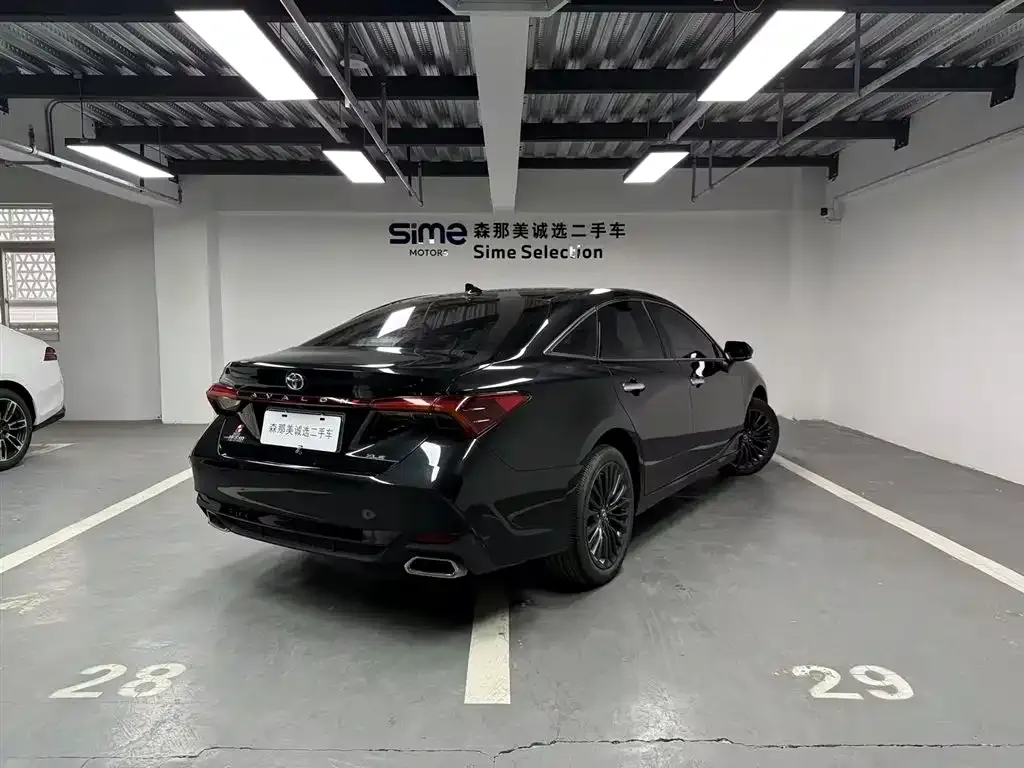 Toyota Avalon 2023 из CN, фото 9