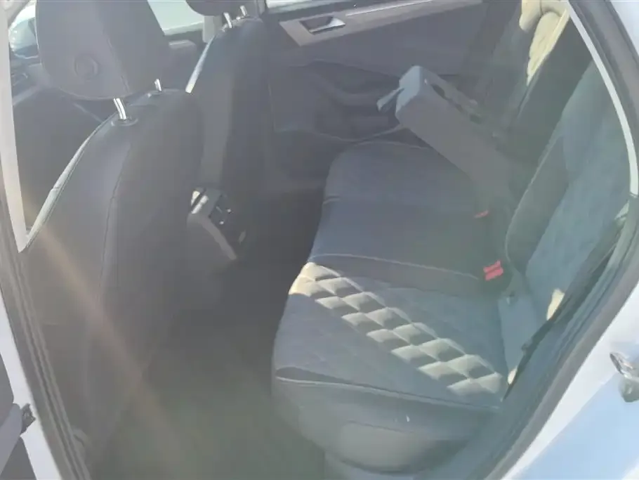 Volkswagen Sagitar 2023 из CN, фото 6
