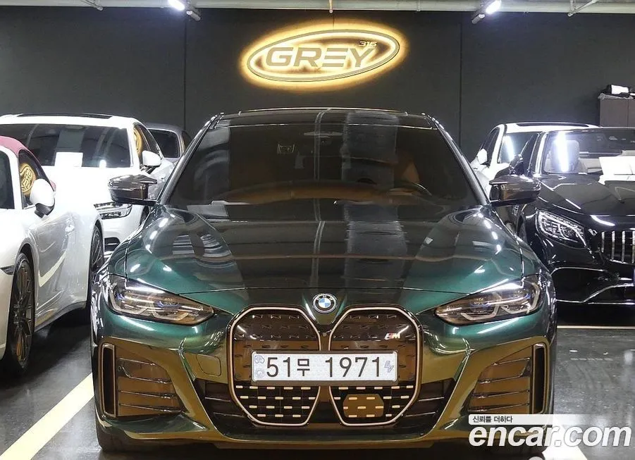 BMW i4