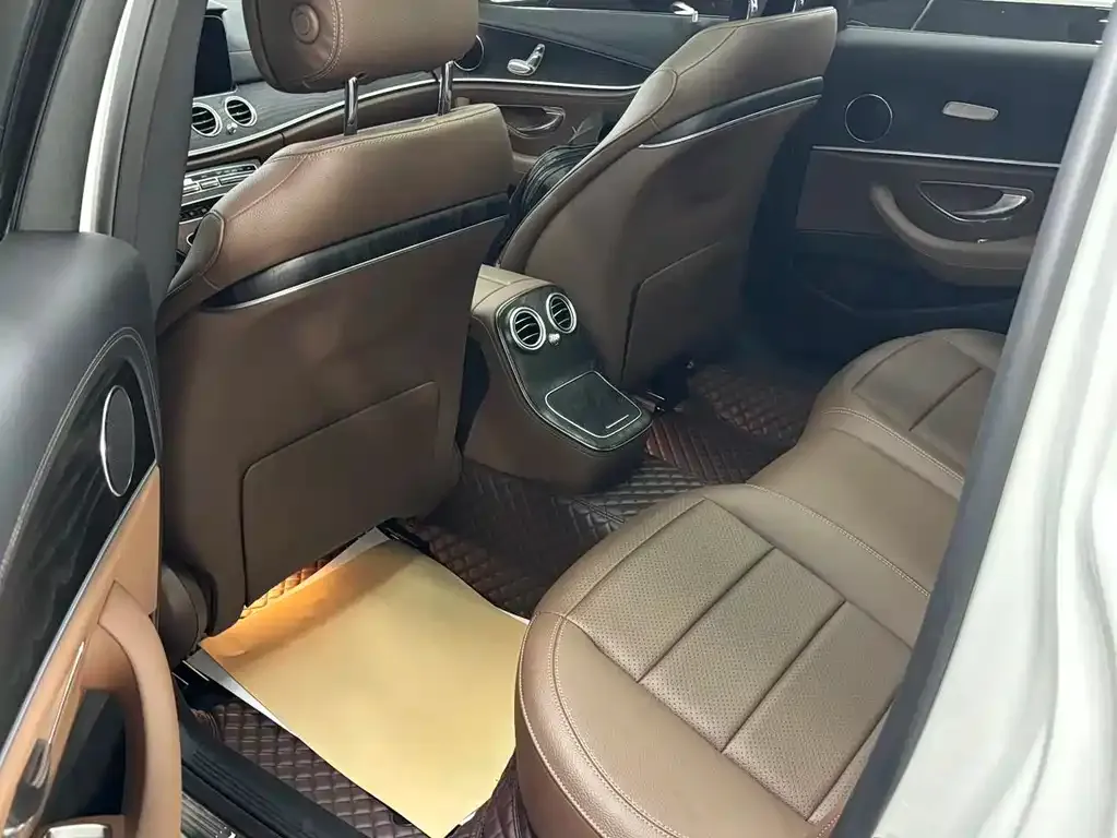 Mercedes-Benz E-Class 2021 из CN, фото 5