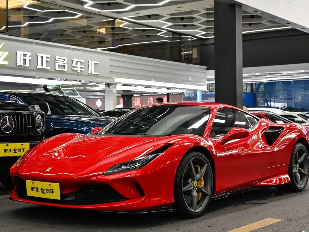 Ferrari F8 — фото 1