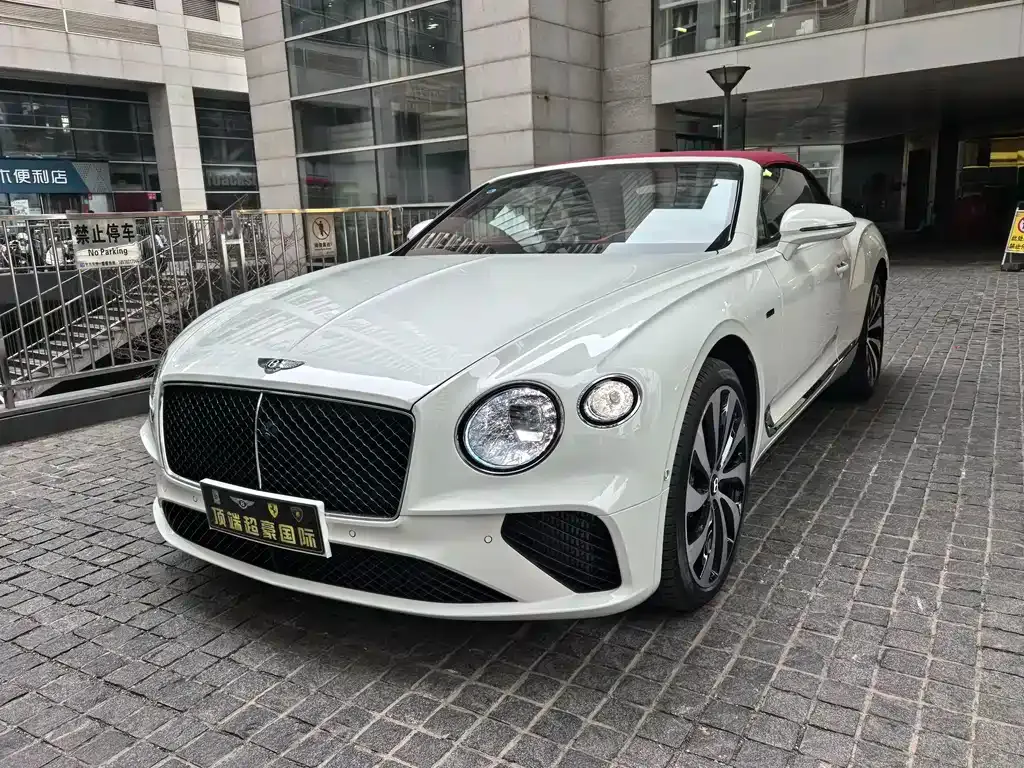 Bentley Continental 2025 из CN, фото 5