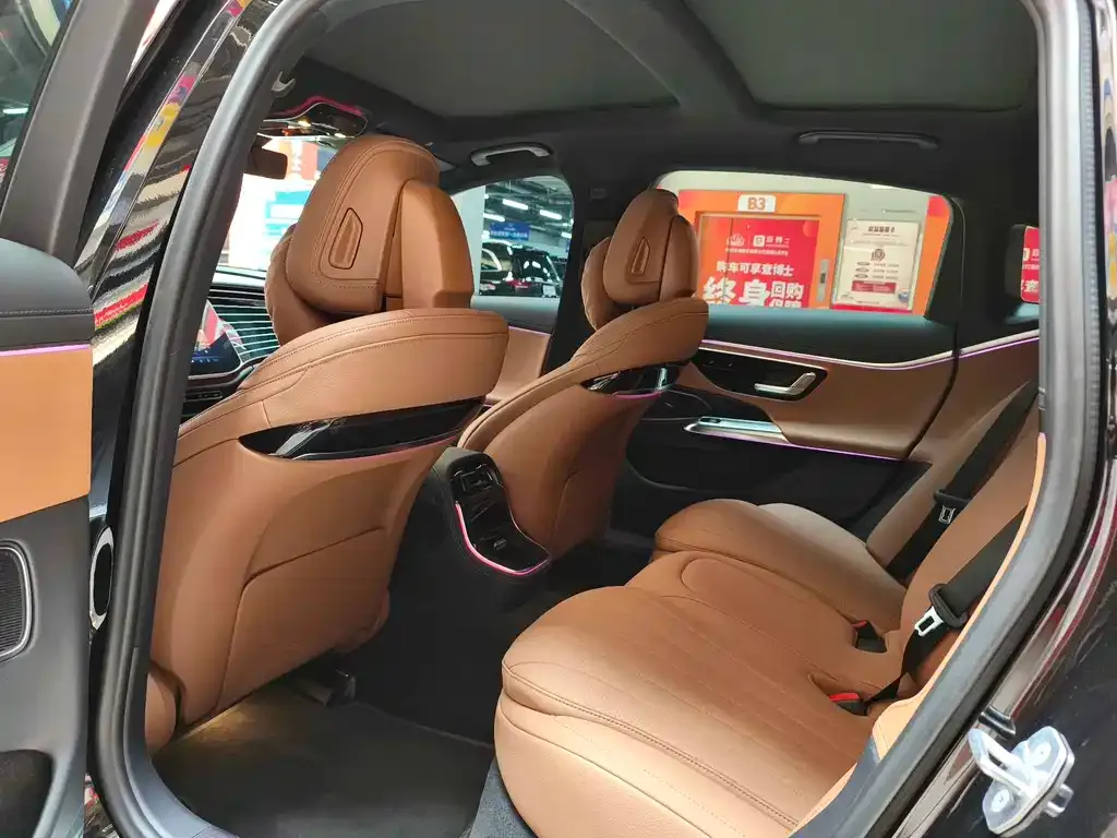 Mercedes-Benz E-Class 2024 из CN, фото 9
