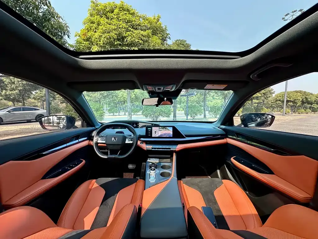Changan UNI-V 2023 из CN, фото 7