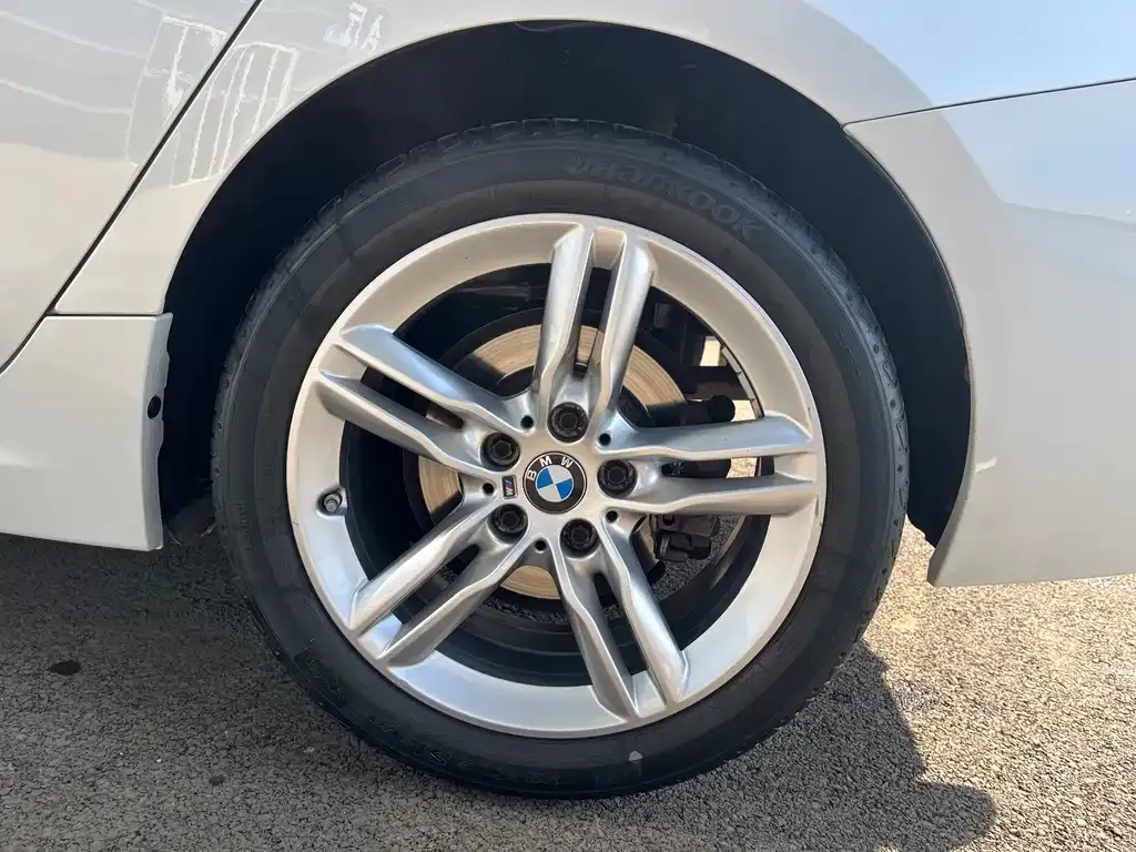 BMW 1 Series 2022 из CN, фото 4