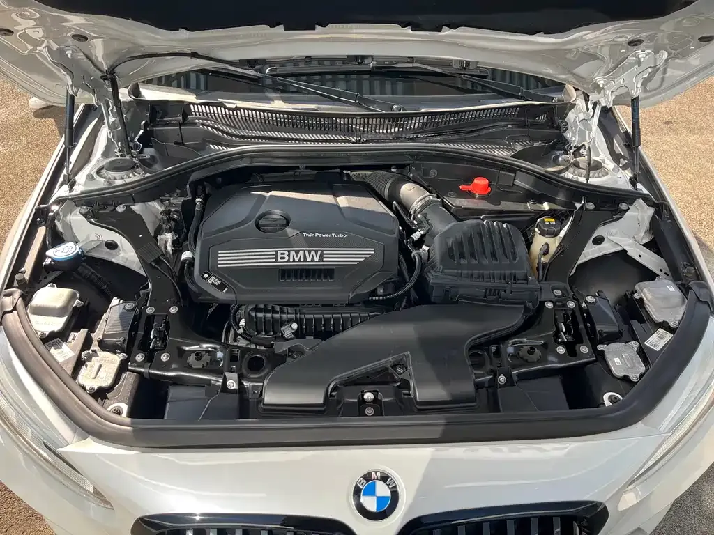 BMW 1 Series 2022 из CN, фото 5