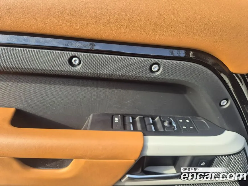 Land Rover Defender 2023 из KR, фото 6