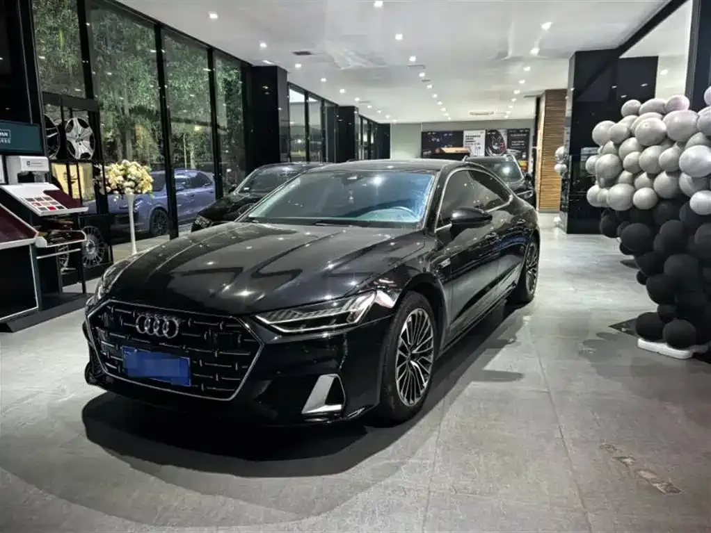 Audi A7L 2024 из CN, фото 1