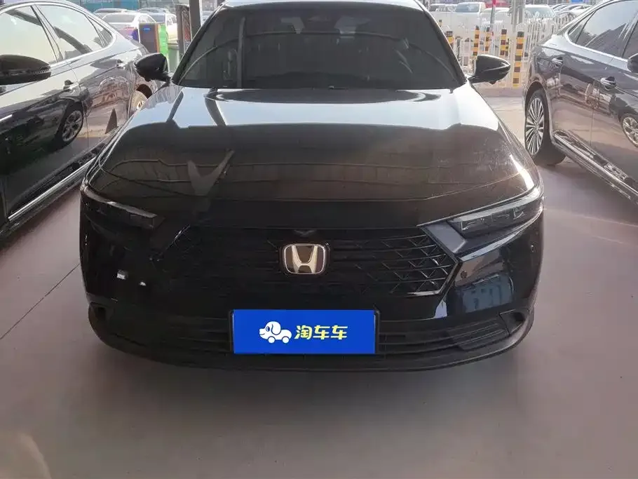 Honda Accord — фото 3