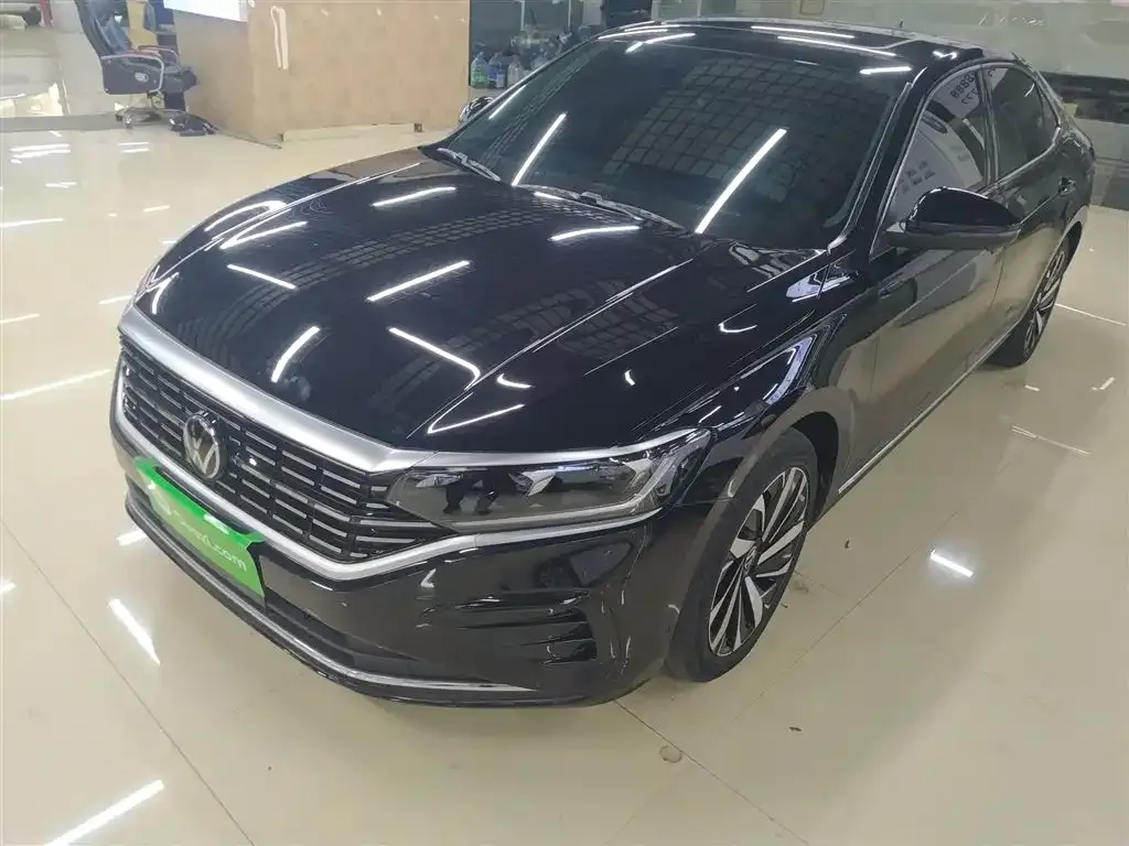 Volkswagen Passat 2023 из CN, фото 1