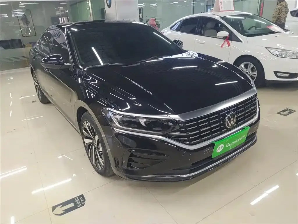 Volkswagen Passat 2023 из CN, фото 8