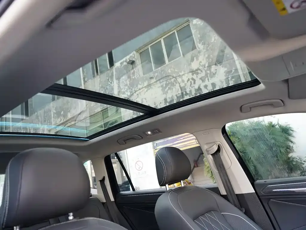 Volkswagen Tiguan L 2021 из CN, фото 5