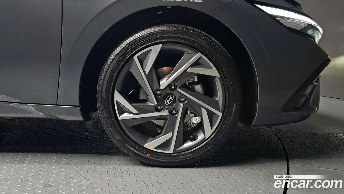 Hyundai AVANTE — фото 7