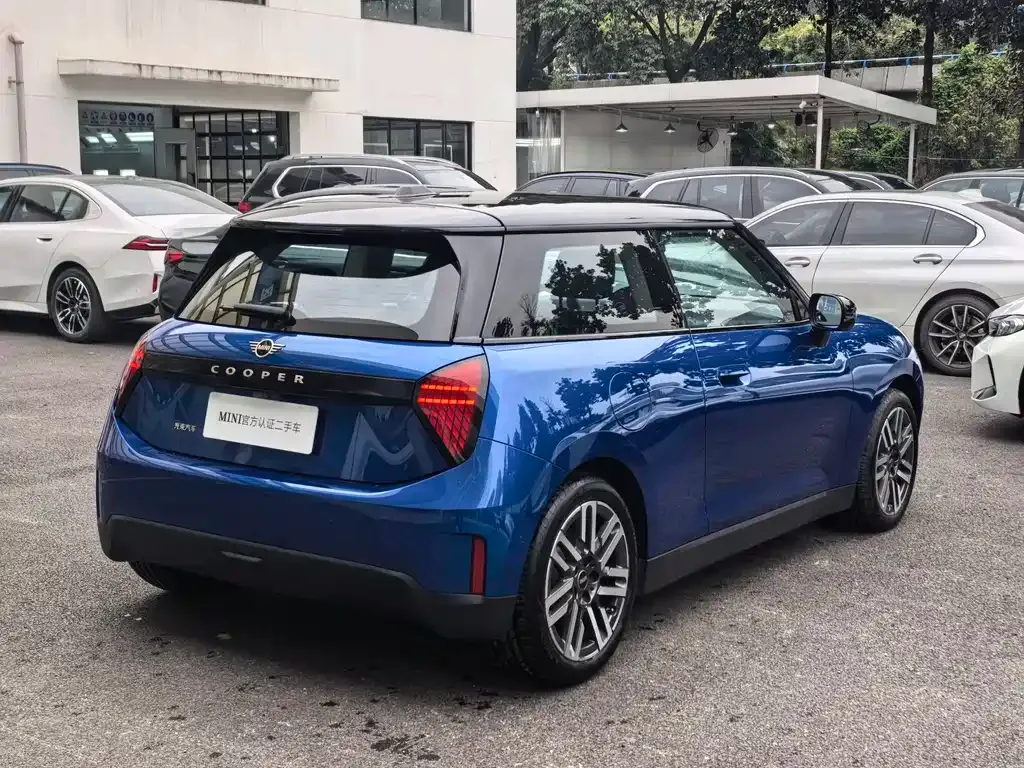 MINI Cooper EV 2024 из CN, фото 6