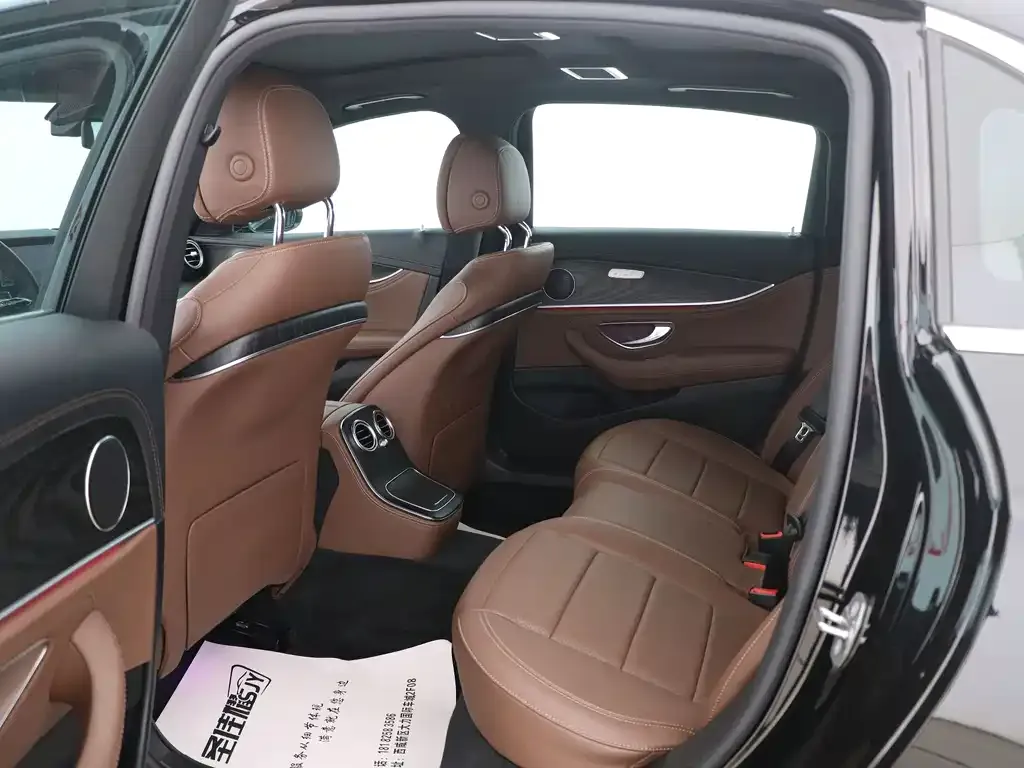 Mercedes-Benz E-Class 2024 из CN, фото 6