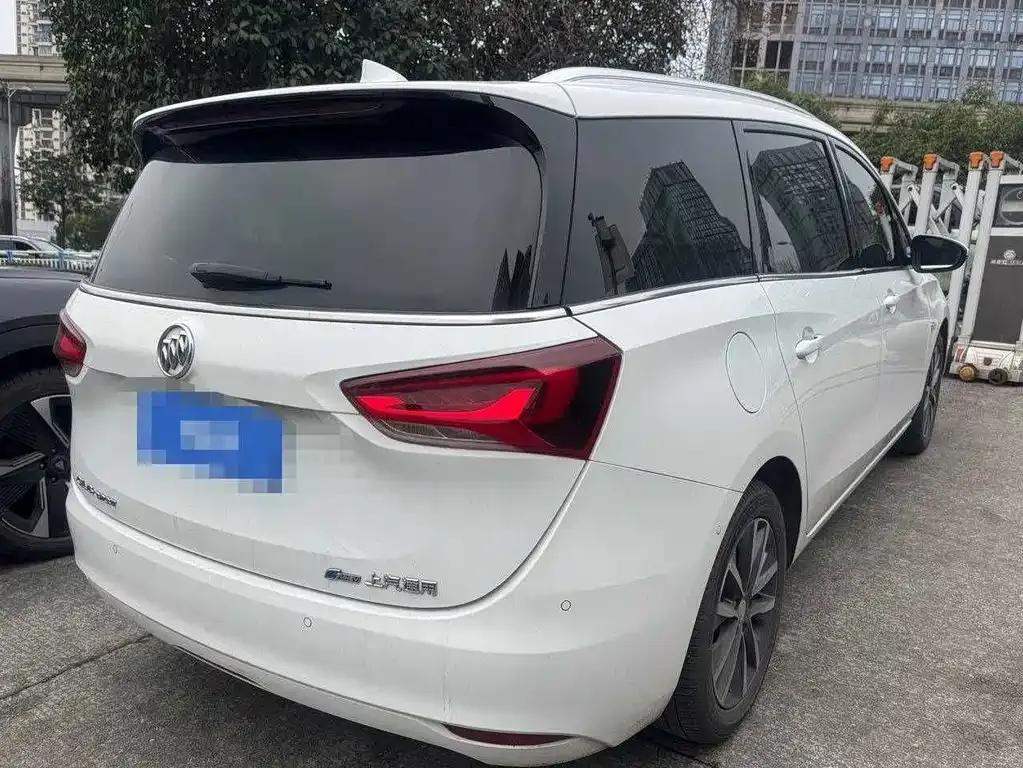 Buick GL6 2022 из CN, фото 6