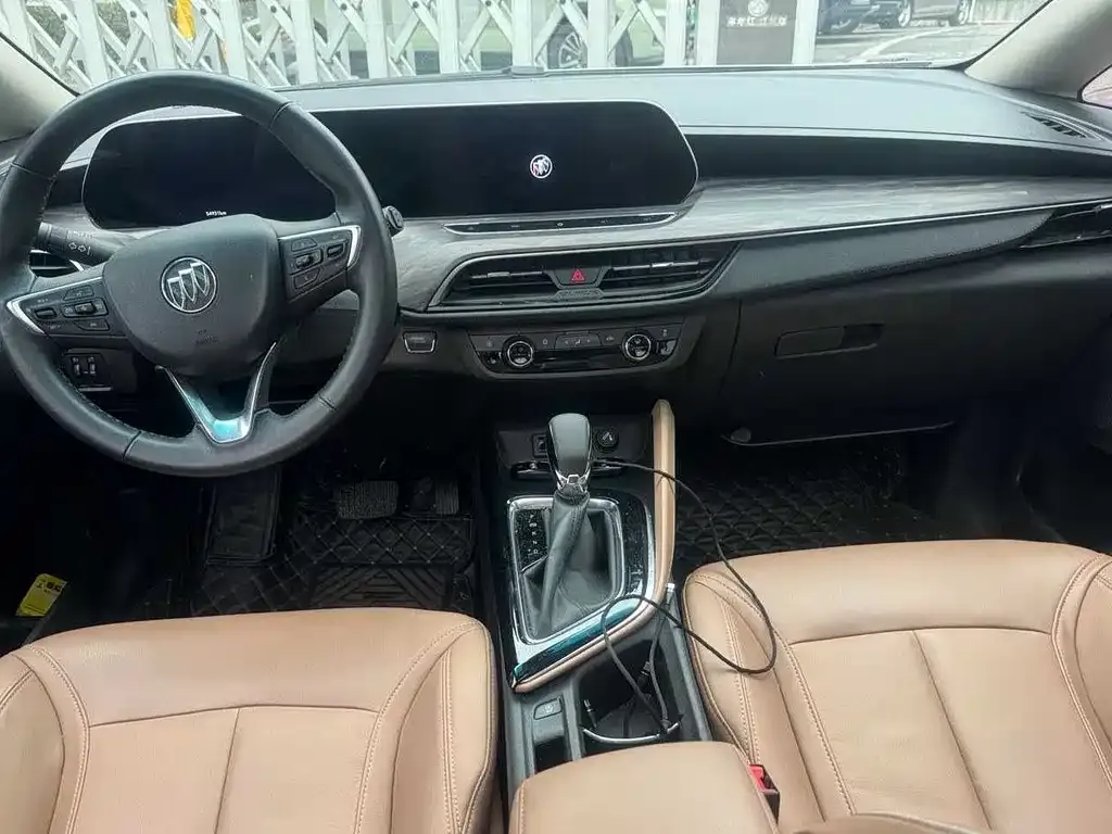 Buick GL6 2022 из CN, фото 7