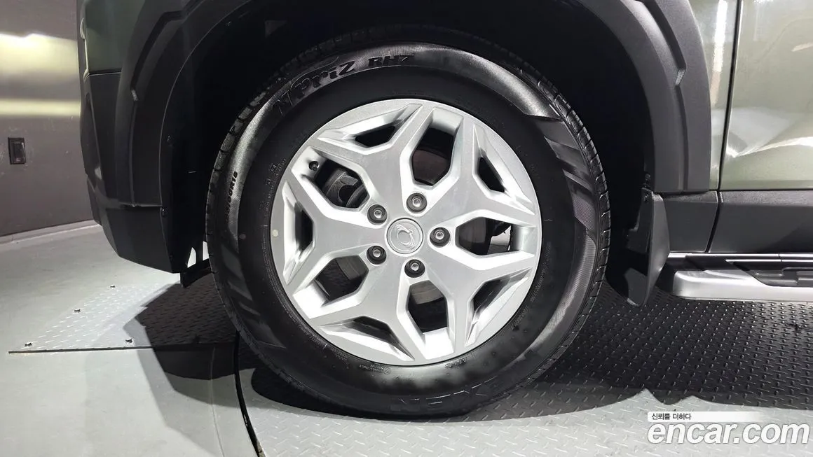 KG Mobility (Ssangyong) Rexton — фото 7