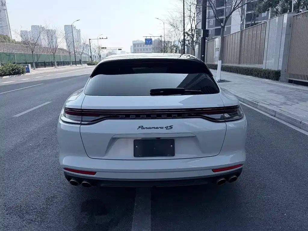 Porsche Panamera 2022 из CN, фото 9