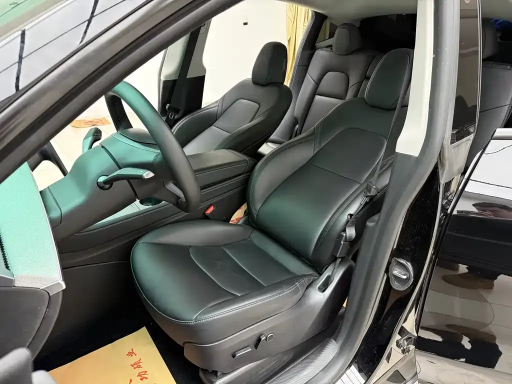 Tesla Model Y 2024 из CN, фото 7