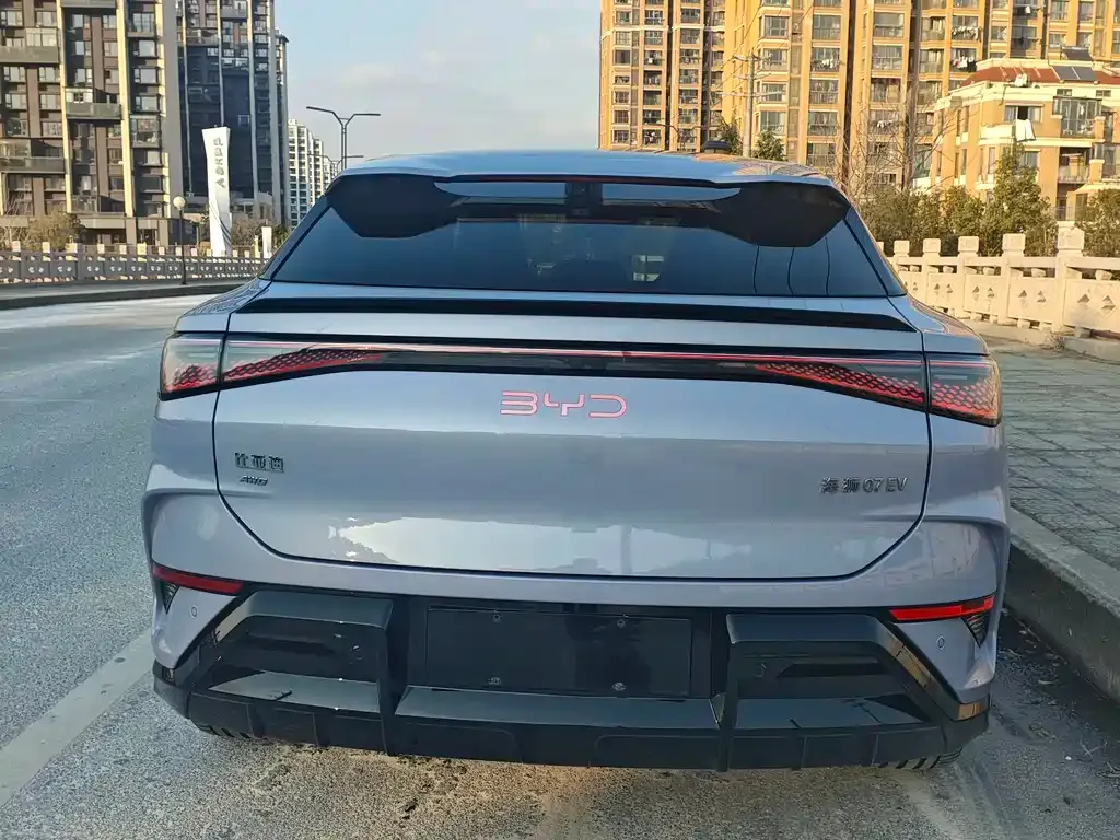 BYD Seal 07 EV — фото 10