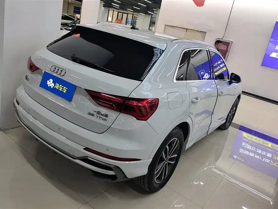 Audi Q3 2023 из CN, фото 6