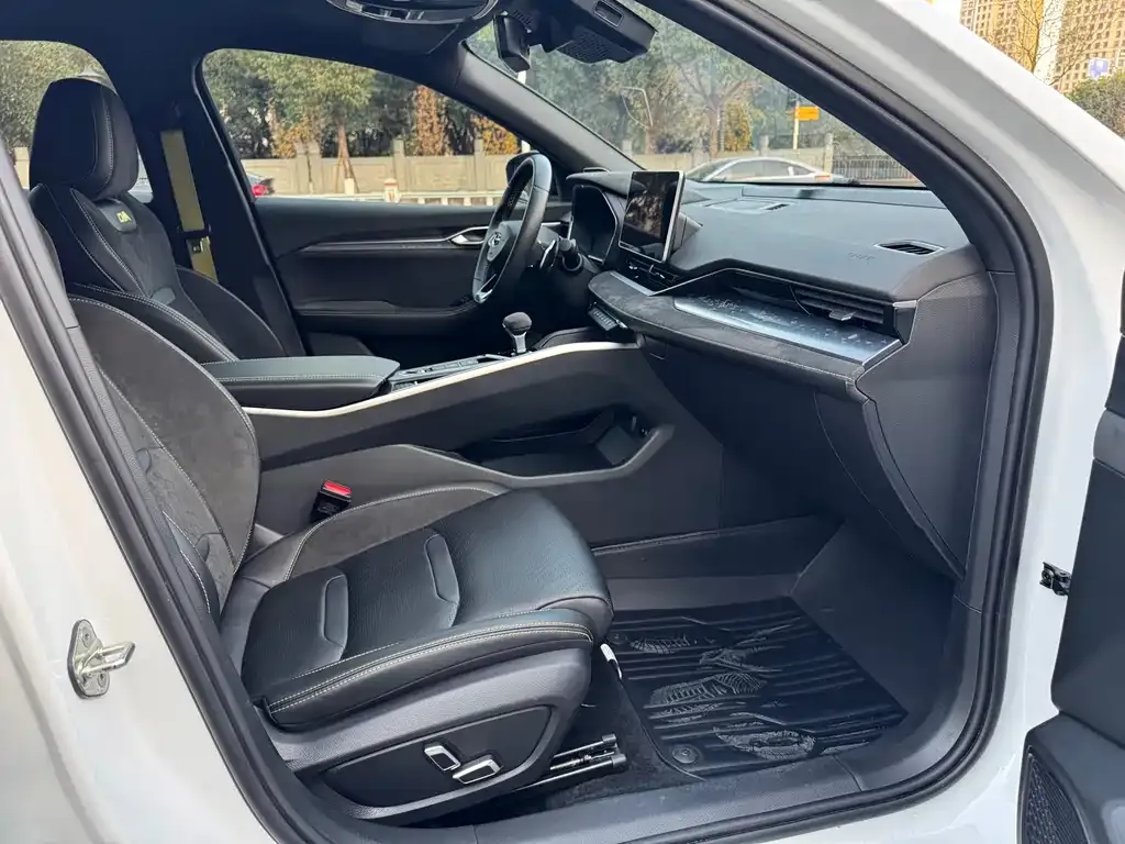 Geely Xingrui 2023 из CN, фото 3