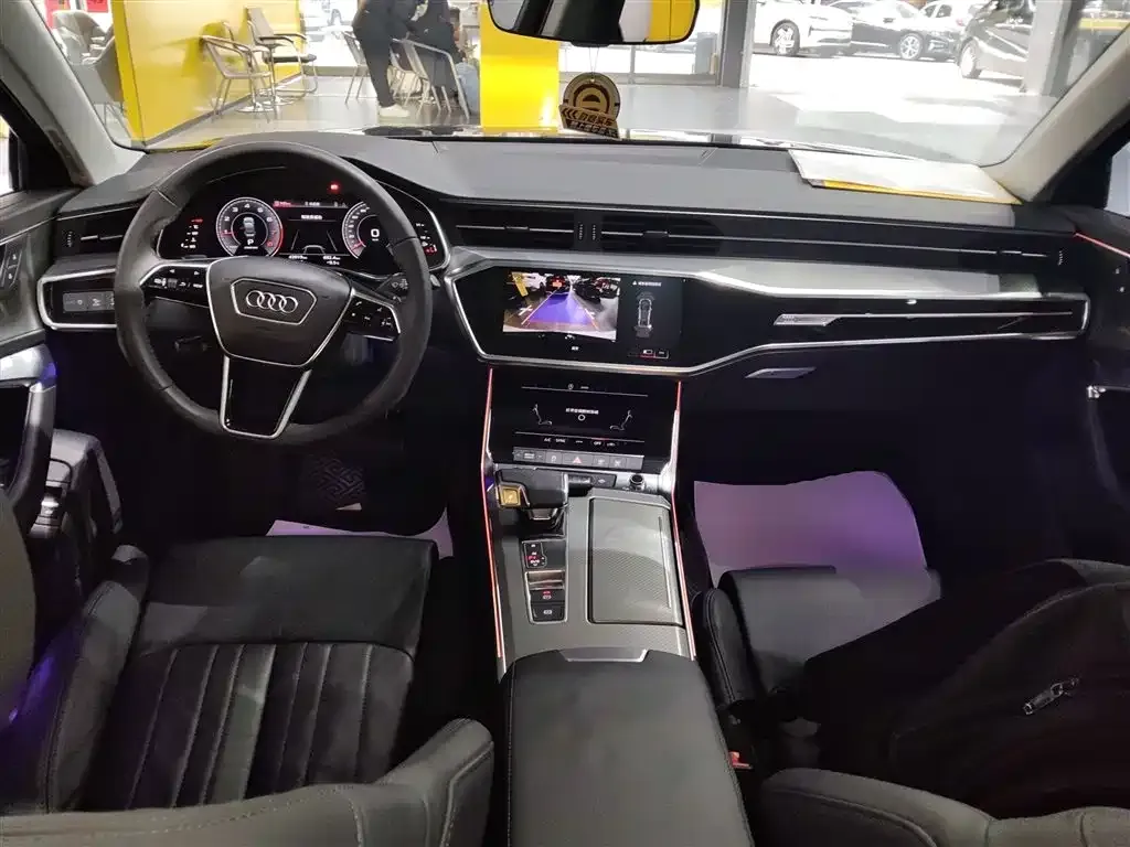 Audi A6L 2021 из CN, фото 9