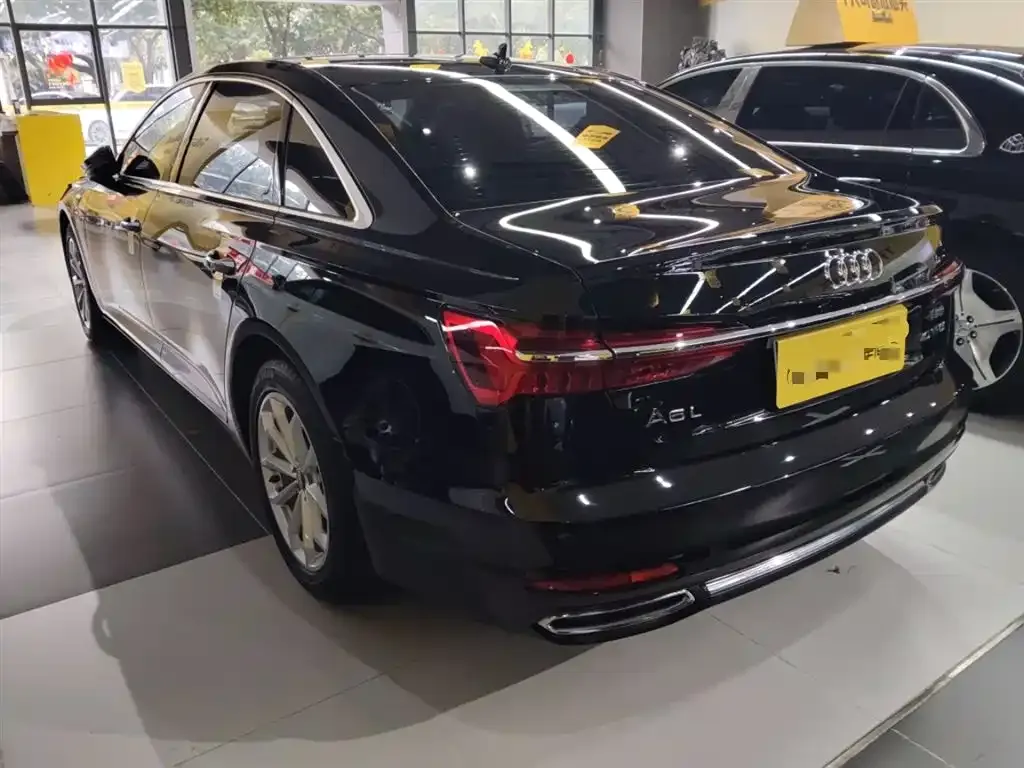 Audi A6L 2021 из CN, фото 10